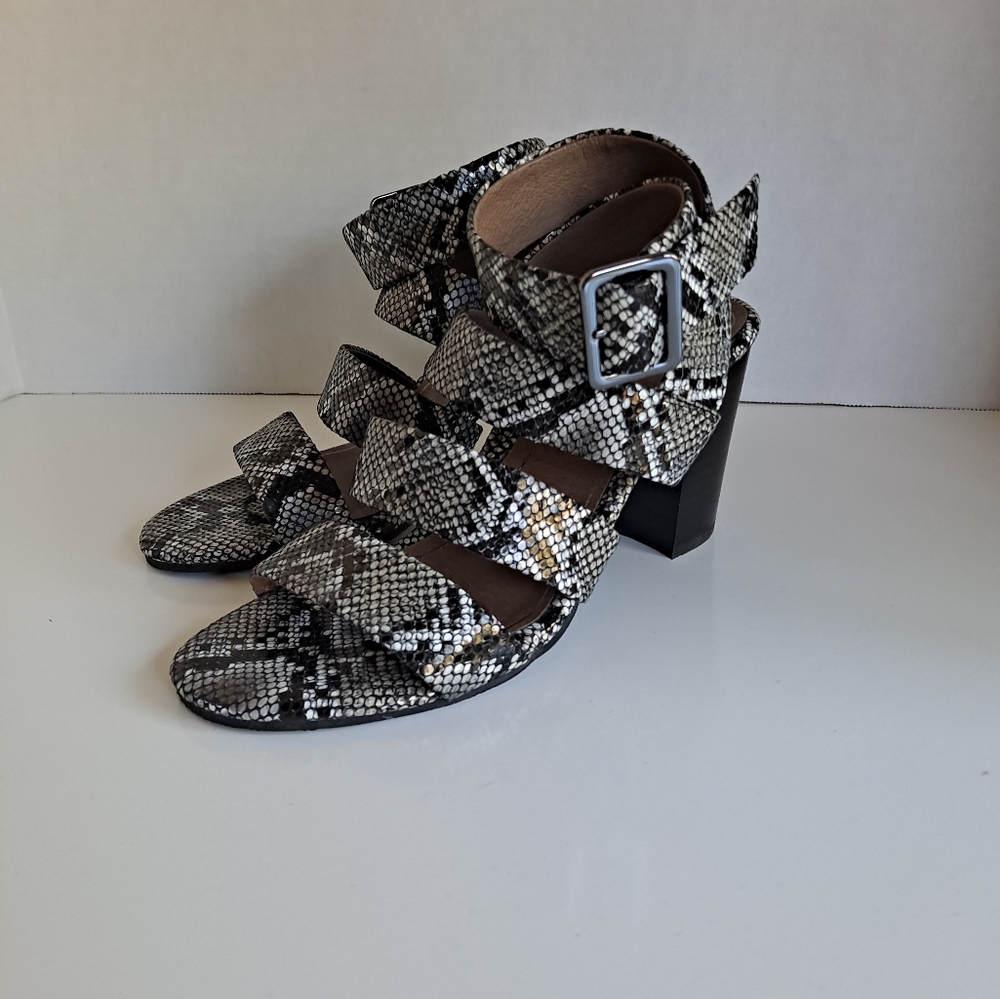 Vionic Blair Embossed Snakeskin Pattern Strappy H… - image 6